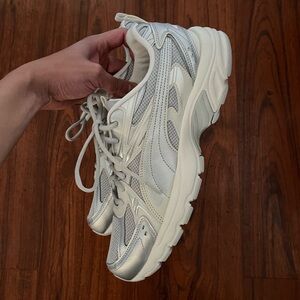 Men’s Puma Shoes Size 12